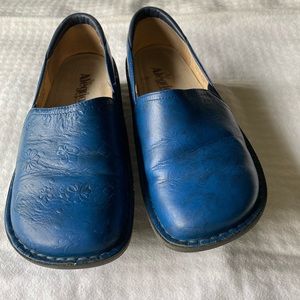 Algeria by PG lite size 38 or 8.5